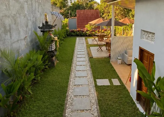 Stala Eco-cottage ロッジ Besakih