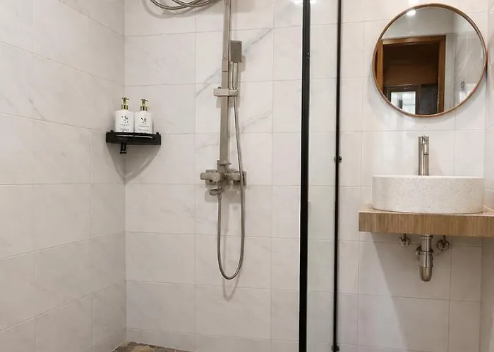 Stala Eco-cottage ロッジ Besakih